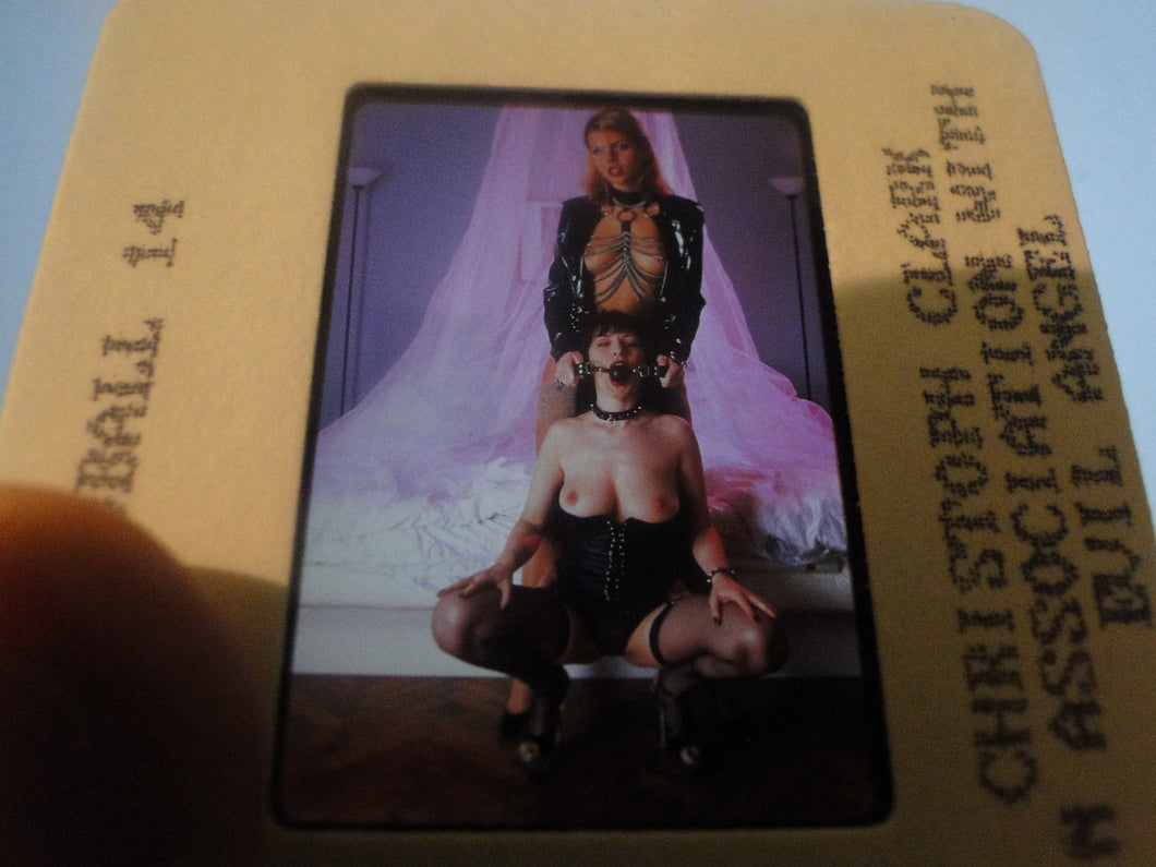 Vintage NUDE Hot Woman/Model 35mm Slide/Transparency BDSM Lesbians     PS1