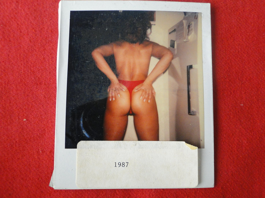 Vintage 1980s Nude Erotic Sexy Polaroid Nude Woman Photo Hispanic Honey       AAc