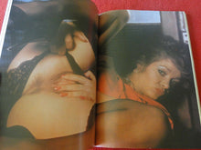 Load image into Gallery viewer, Vintage Sexy Erotic Adult Paperback Book/Magazine Risatissime Extra  /
