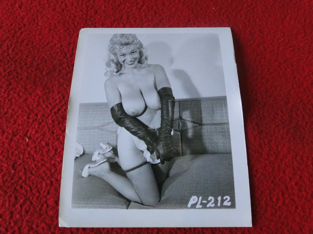 Vintage Nude Erotic Pinup Silver Gelatin Photo Virginia Bell             A76A