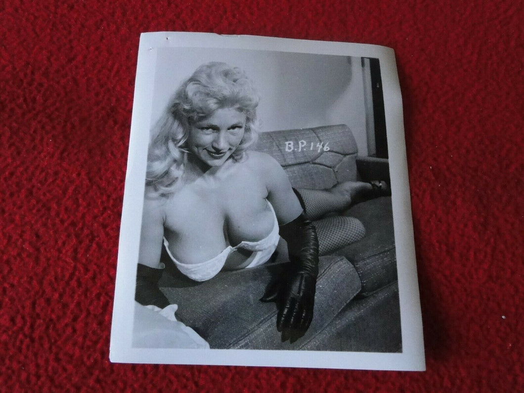 Vintage Nude Erotic Pinup Silver Gelatin Photo Virginia Bell                B135